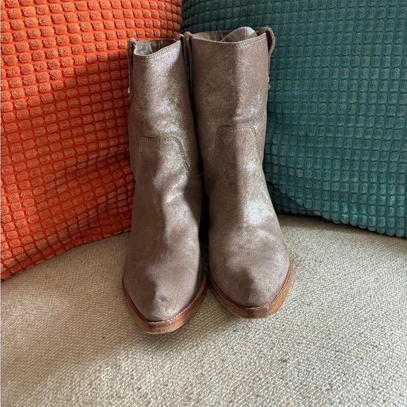 Jimmy Choo Shimmer Leather Ankle Boots Size 38 1/2 - Picture 3 of 9